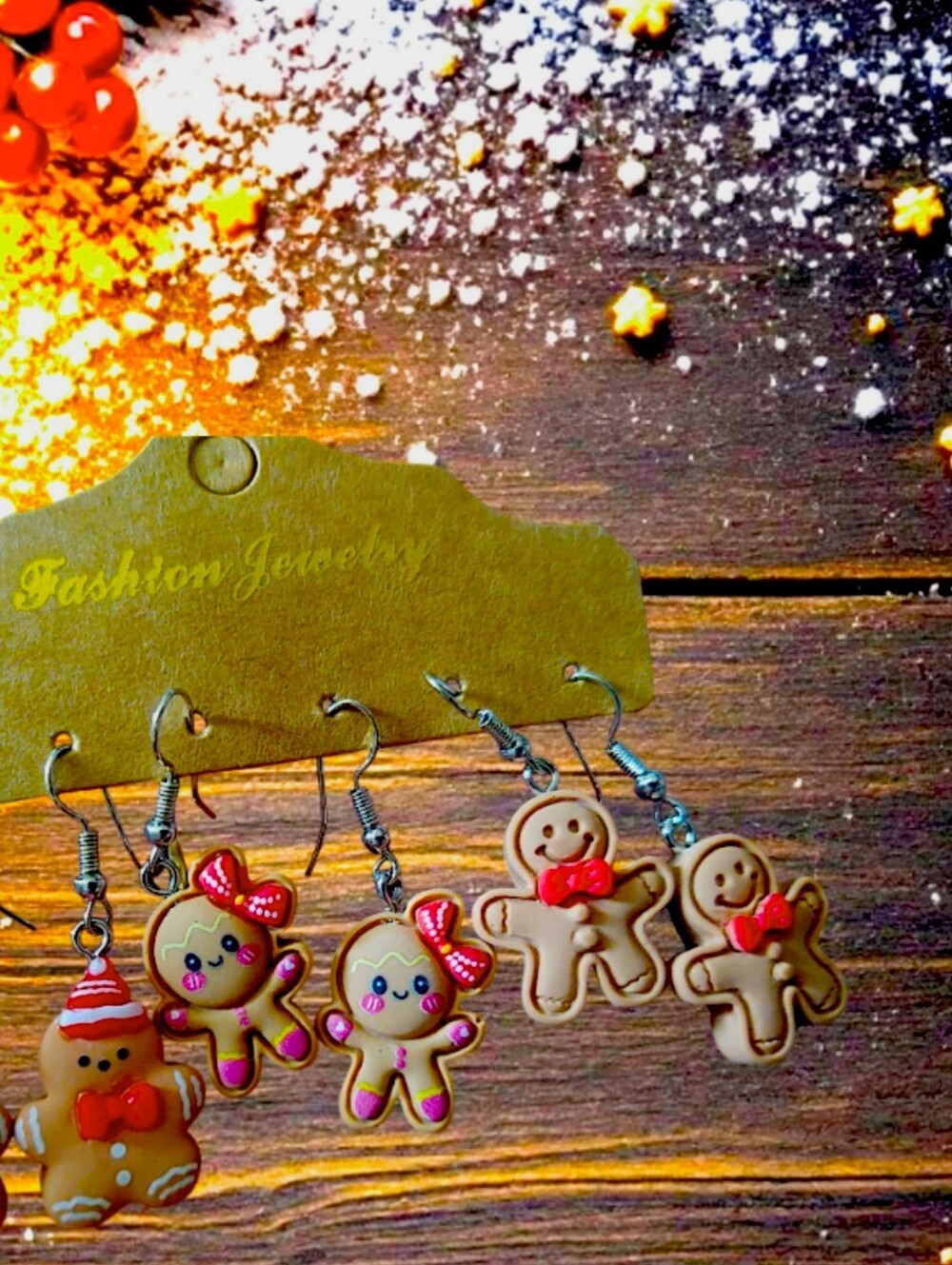 Gingerbread Cookie Dangle Earrings Set